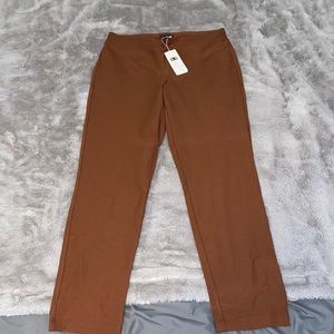 Eileen Fisher Slim Capri w/ yoke. NWT
